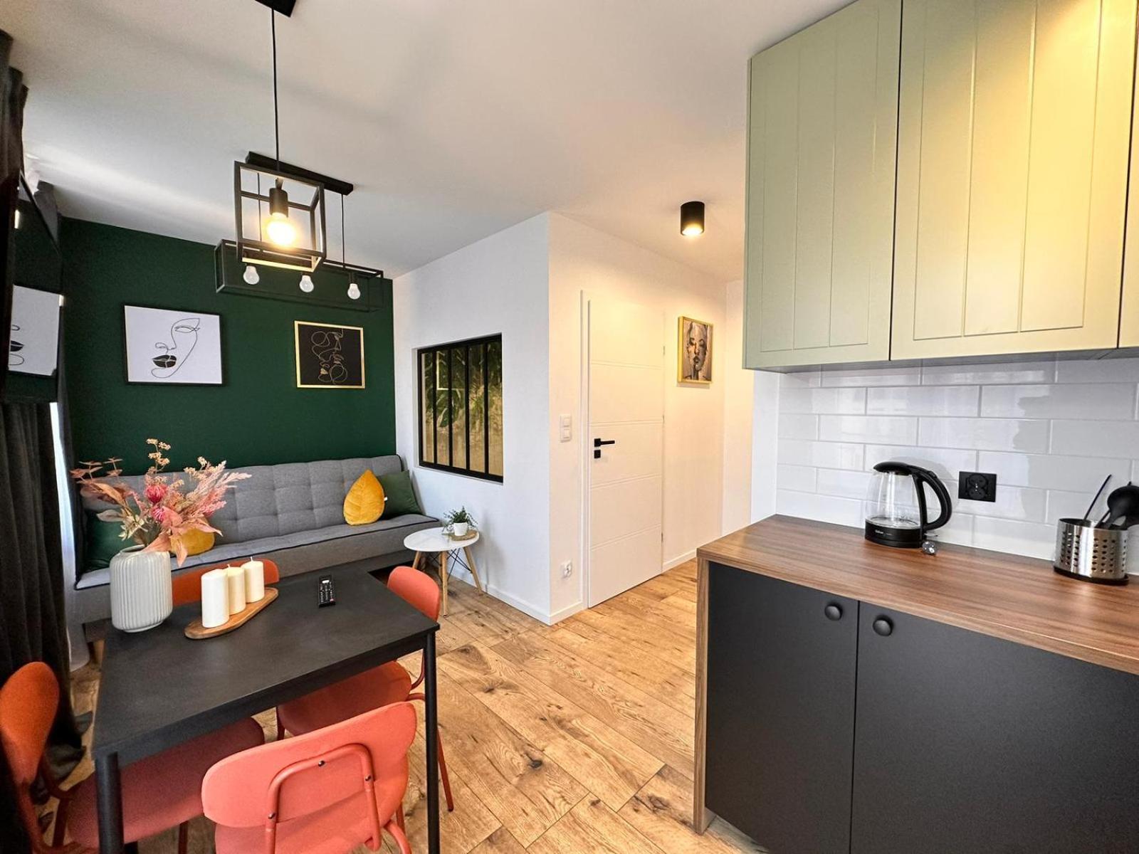 Kosciuszki Cozy Apartments Centrum คาโตวีตเซ ภายนอก รูปภาพ