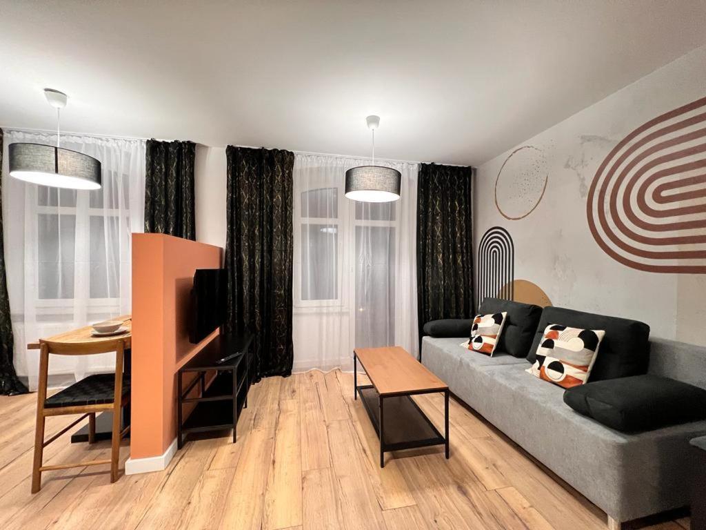 Kosciuszki Cozy Apartments Centrum คาโตวีตเซ ภายนอก รูปภาพ